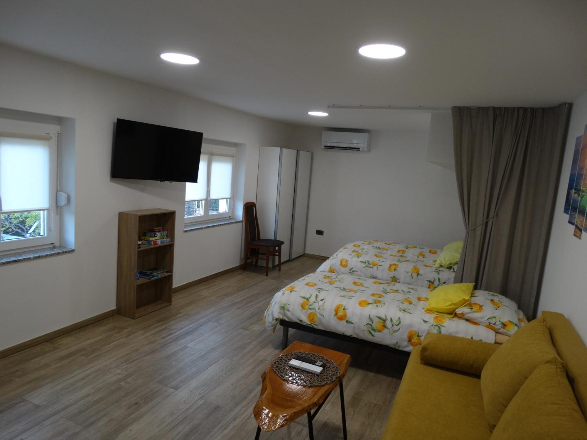 Apartma Vista Cezarji Exterior photo