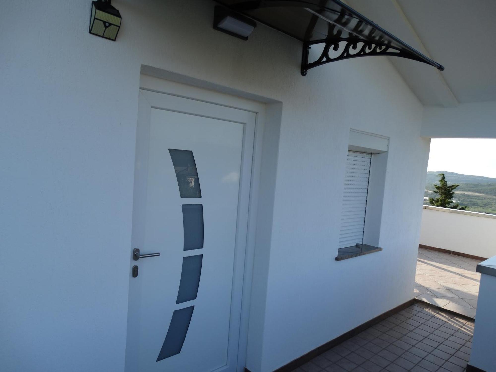 Apartma Vista Cezarji Exterior photo