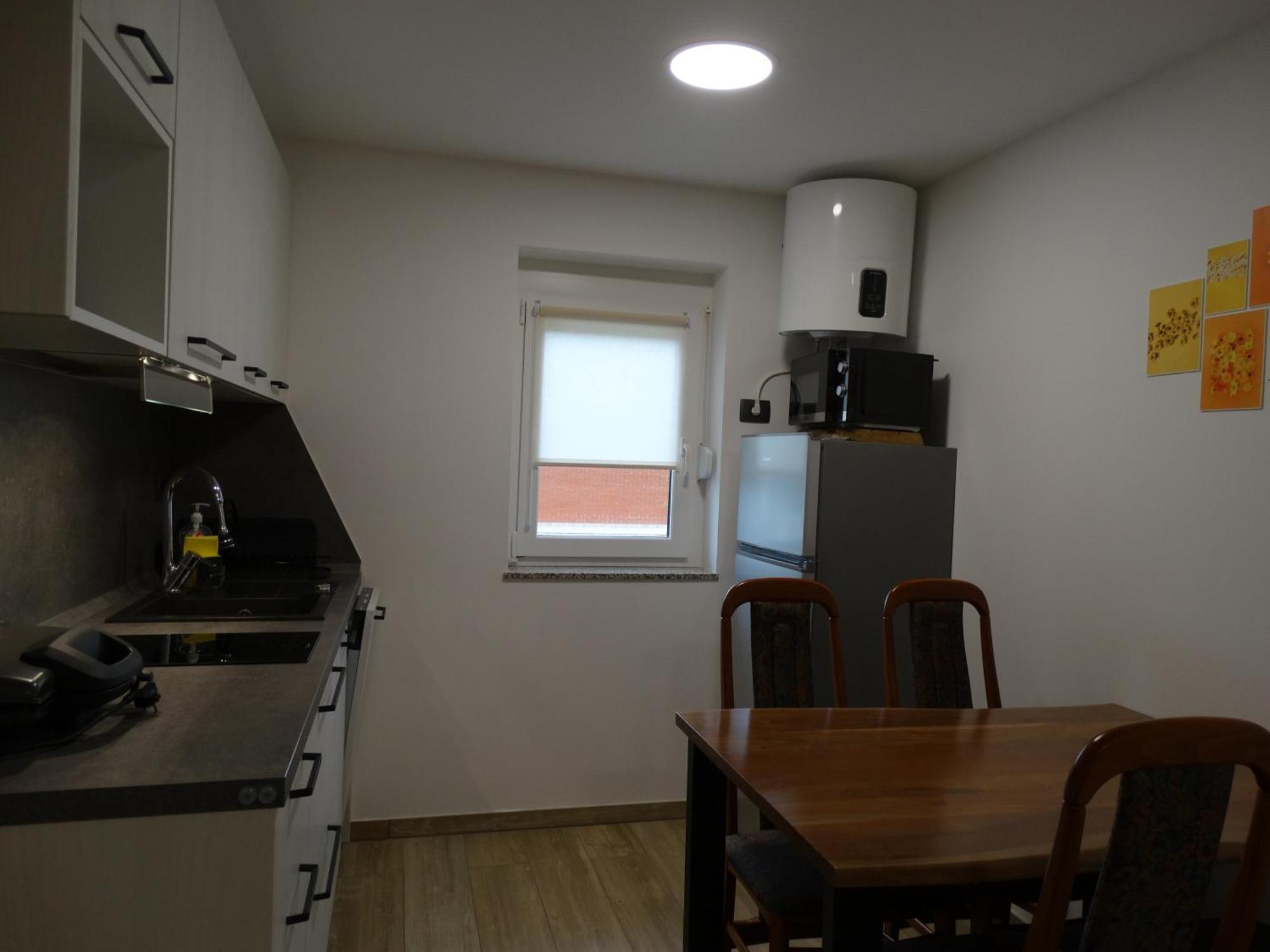 Apartma Vista Cezarji Exterior photo